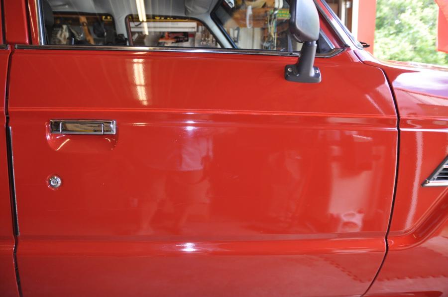 Детали экстерьера Toyota Land Cruiser 60 (FJ60) 1984 года  (NA) (фото 75 из 251)